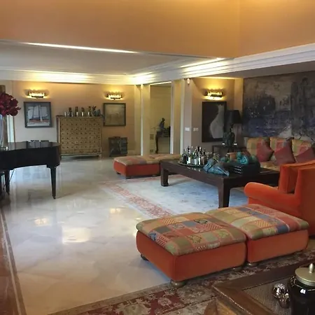 Augustus Luxury Kwatera prywatna *